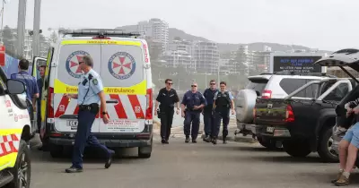 Teen Hospitalised After Being Knocked Down by Wave at Wollongong Breakwall