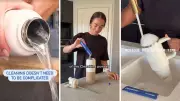 CleanKind Powder Keeps Reusable Bottles Fresh and Odour-Free