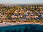 Cottesloe Council Considers Paid Parking in Village Amid Split Opinion