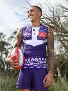 Fremantle Dockers unveil 2026 Indigenous jumper inspired by Stephen Hill's journey