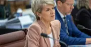 Julie Bishop resigns as ANU chancellor amid financial turmoil