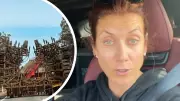Kate Walsh's bizarre oversized vehicle encounter on Aussie country road