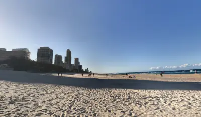 Antisemitic Message on Gold Coast Beach Triggers Police Investigation