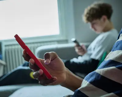 Australia's social media ban for under-16s 'makes no sense'