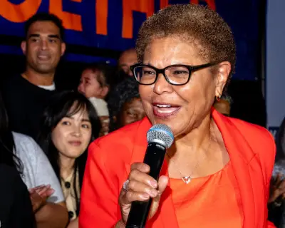 California Governor Race Deadlocked as Primary Results Pour In