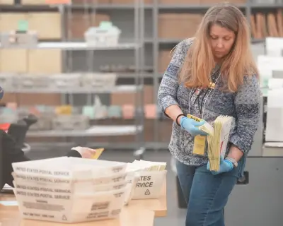 California Primary Unresolved as Voters Choose Midterm Candidates