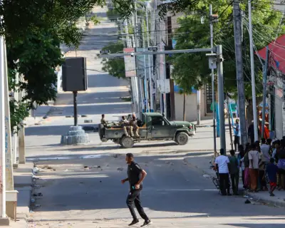 Civilians Flee Mogadishu as Somali Troops and Opposition Militias Clash
