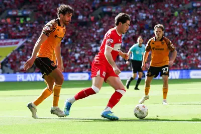 Everton target Hayden Hackney but face strong competition for £15m midfielder