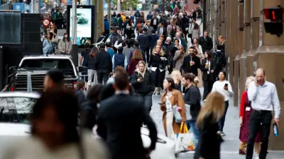 Fair Work Commission approves 4.75% wage rise for millions of Australian workers