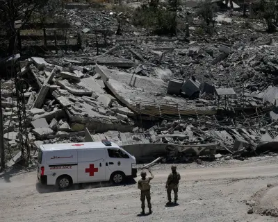 Israel Strikes Southern Lebanon After Evacuation Orders, Thousands Flee