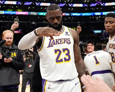 LeBron James Reportedly Leaving Lakers, Could Join Curry at Warriors