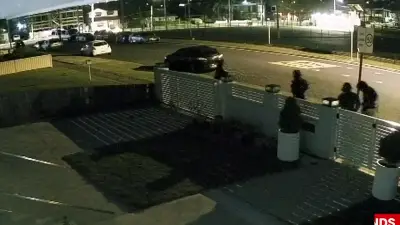 Man partially loses thumb in machete home invasion in Sydney