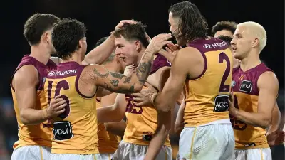 Morris kicks seven as Lions snap losing streak, beat Suns