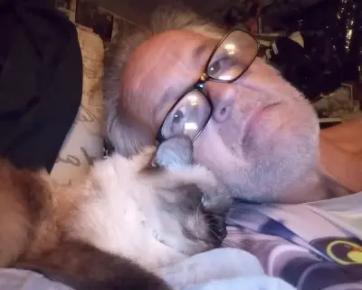 Pet I'll Never Forget: The Stray Cat Who Stayed By My Side Through Chemo