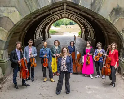 Simone Dinnerstein's Hourglass: A Fresh Take on Philip Glass