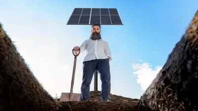 Solar Firm Urges Cemeteries to Host Panels on Graves for Energy