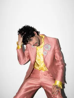 Stephen Sanchez Cancels Australian Tour, Cites Burnout and Music Industry Frustrations