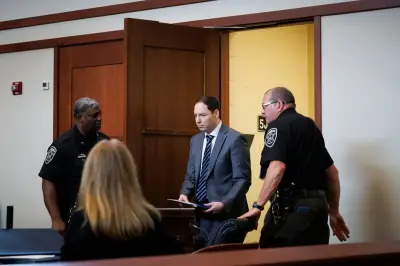 US man who plotted with au pair to murder wife given life sentence