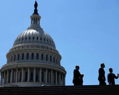 US Senate Passes $70bn Immigration Bill After Clash Over Settlement Fund