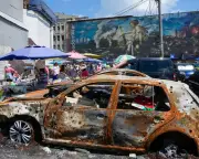 Ballistic missile attack on Kyiv forces residents into shelters