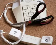 BT Digital Voice Upgrade Leaves Elderly Aunt Unable to Receive Calls