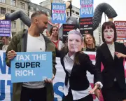 Case for Labour Wealth Tax Grows as Billionaire Wealth Surges to 22% of UK GDP