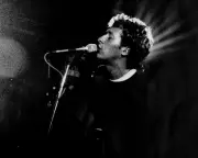 Coldplay frontman Chris Martin auctions lost James Bond theme recording
