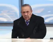 David Sullivan steps down at West Ham to fight false allegations
