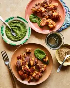 Five-Ingredient Indian Recipes: Chicken Tikka to Crab Curry by Chetna Makan