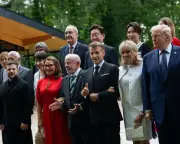 G7 Leaders Pledge Unwavering Support for Ukraine at Summit in France