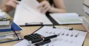 H&R Block: Navigating Tax Deductions for Freelancers and Professionals