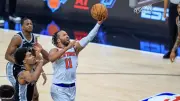 Knicks Beat Spurs 105-95 in Game 1 of NBA Finals, Extend Streak