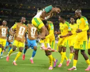 Maseko Strike Sends South Africa into First World Cup Knockouts