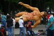 Mexican teachers topple World Cup statues in protest