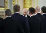 Putin Faces Weak Economy at Russian Davos Amid Ukrainian Drone Strikes