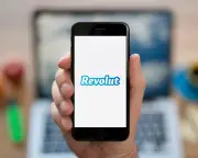 Revolut Requires Office Work for Graduates and Interns