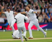 Robinson's Three-Wicket Over Revives England Against New Zealand