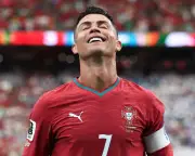 Ronaldo ends drought with double as Portugal thrash Uzbekistan 5-0
