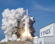 SpaceX IPO: Sky-High Valuation Defies Gravity, But Descent Looms