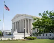 Trump News at a Glance: Supreme Court Ruling Today