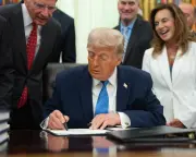 Trump Signs $70bn Secure America Act for ICE Funding Through 2029