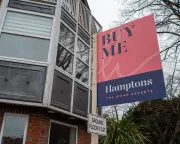 UK flat buyers and sellers share their struggles in housing market