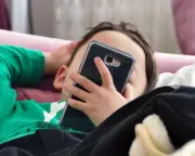 UK Government Orders Tech Giants to Block Nude Images on Children's Phones