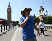 UK Issues Rare Amber Extreme Heat Warning for England and Wales