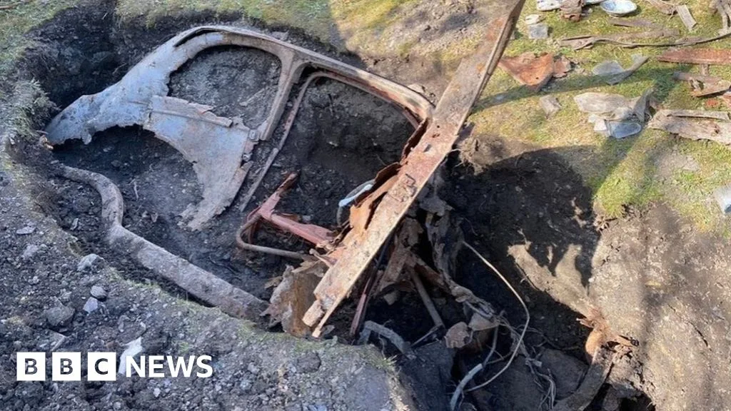 Man Unearths 1950s Ford Popular Car While Gardening During Lockdown