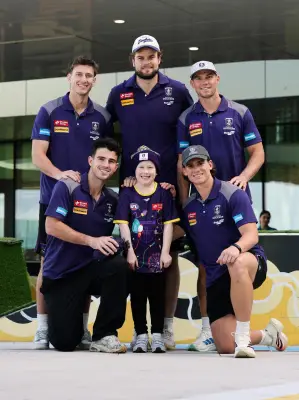 7yo cancer survivor Paige McKay inspires Dockers' Starlight Purple Haze Game