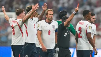 England Beat Mexico 3-2 in World Cup Classic, Advance to Quarter-Finals