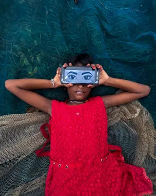 Soumayan Biswas Wins Best Phone Picture Award for Striking Photo