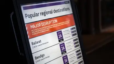 Telstra Outage Cripples Trains: A Telecom Expert Explains