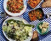 Easy Camping Recipes: Delicious Meals Under the Stars